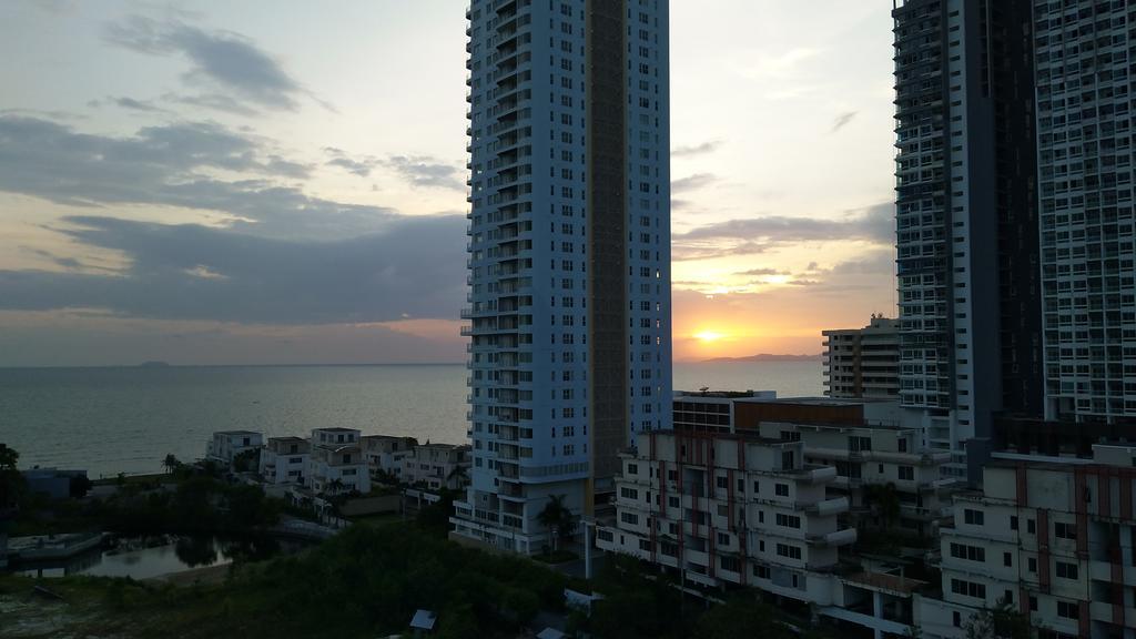 1101 Nam Talay Condo Na Jomtien Exterior foto